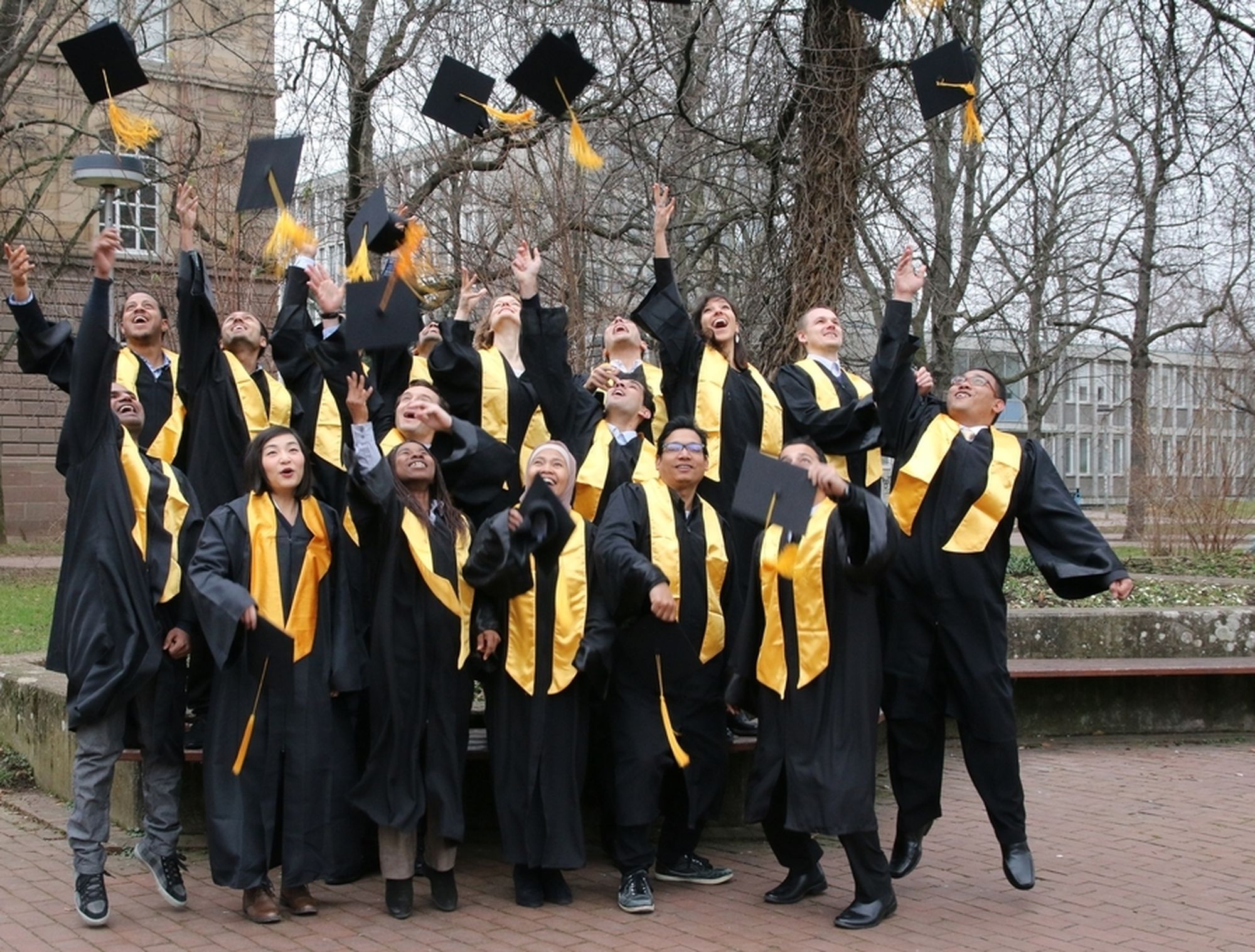 Graduates of bet36ʱȷ_188ȷֱ& Photogrammetry and Geoinformatics